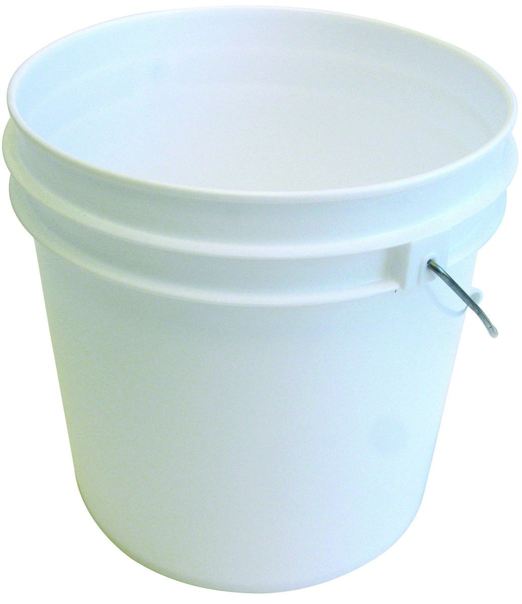 Plast Team Bucket Berry 10l Beige Without Squeezer 6059 Buckets BERRY BUCKET  10L WITHOUT A SQUARE 6059 BEIGE PLAST TEAM The Plast Team Berry bucket is  perfect for cleaning, wiping and washing.